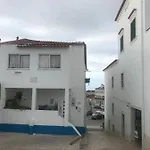 O Sitio Do Mundo - Novo Na * Nazaré