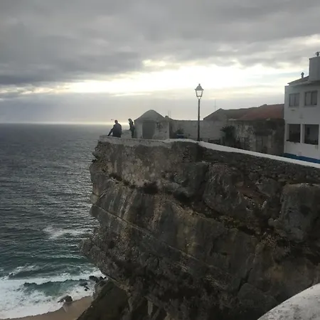 O Sitio Do Mundo - Novo Na * Nazaré