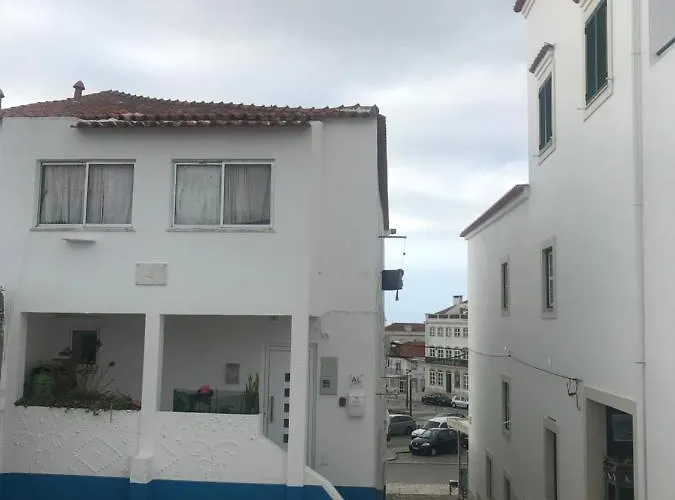 O Sítio Do Mundo - Novo Na * Nazaré